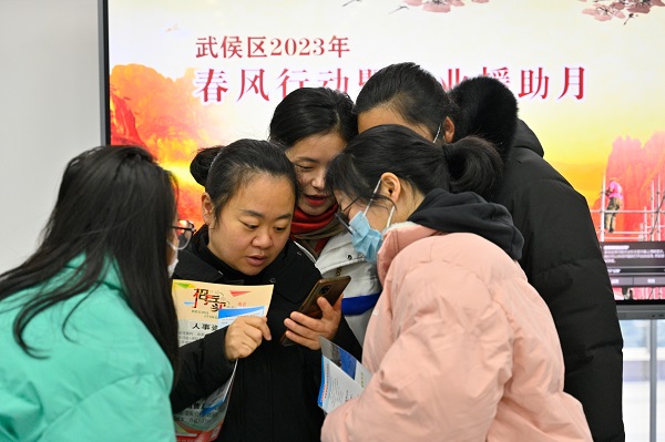 小武再出新招！多措并舉助力農民工返崗就業 第3張